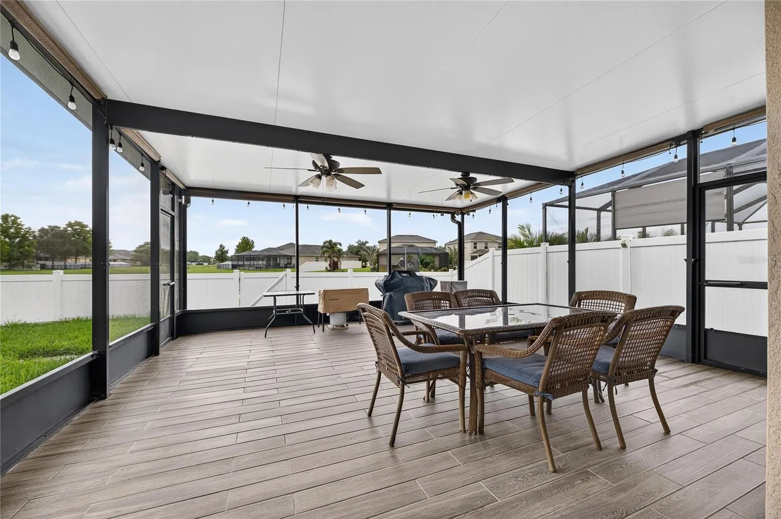 10619 SCENIC HOLLOW DR