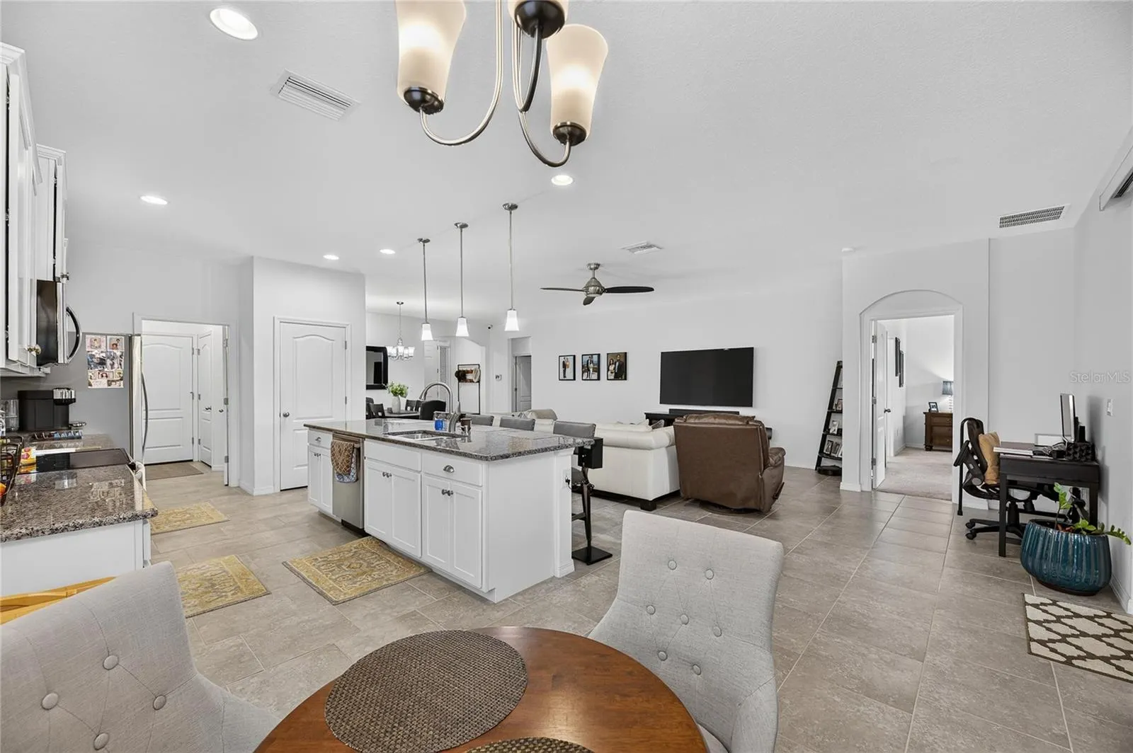 10619 SCENIC HOLLOW DR