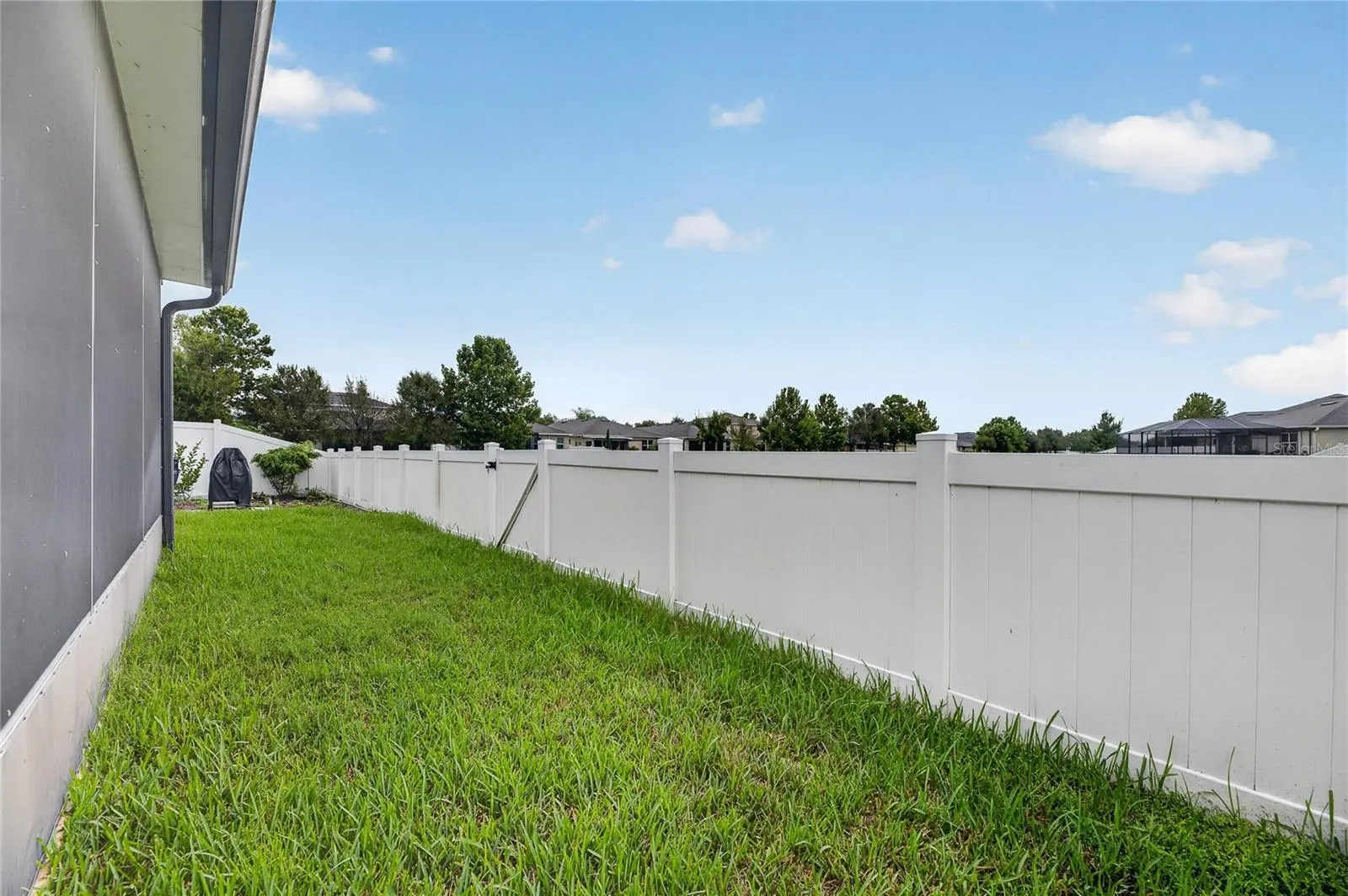 10619 SCENIC HOLLOW DR