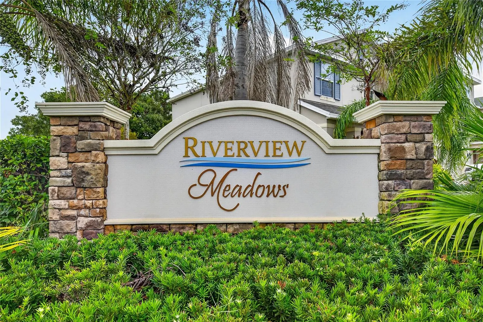 10619 SCENIC HOLLOW DR