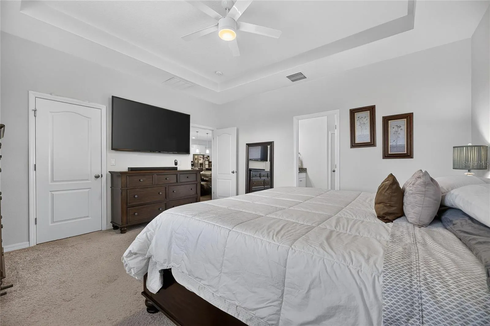 10619 SCENIC HOLLOW DR