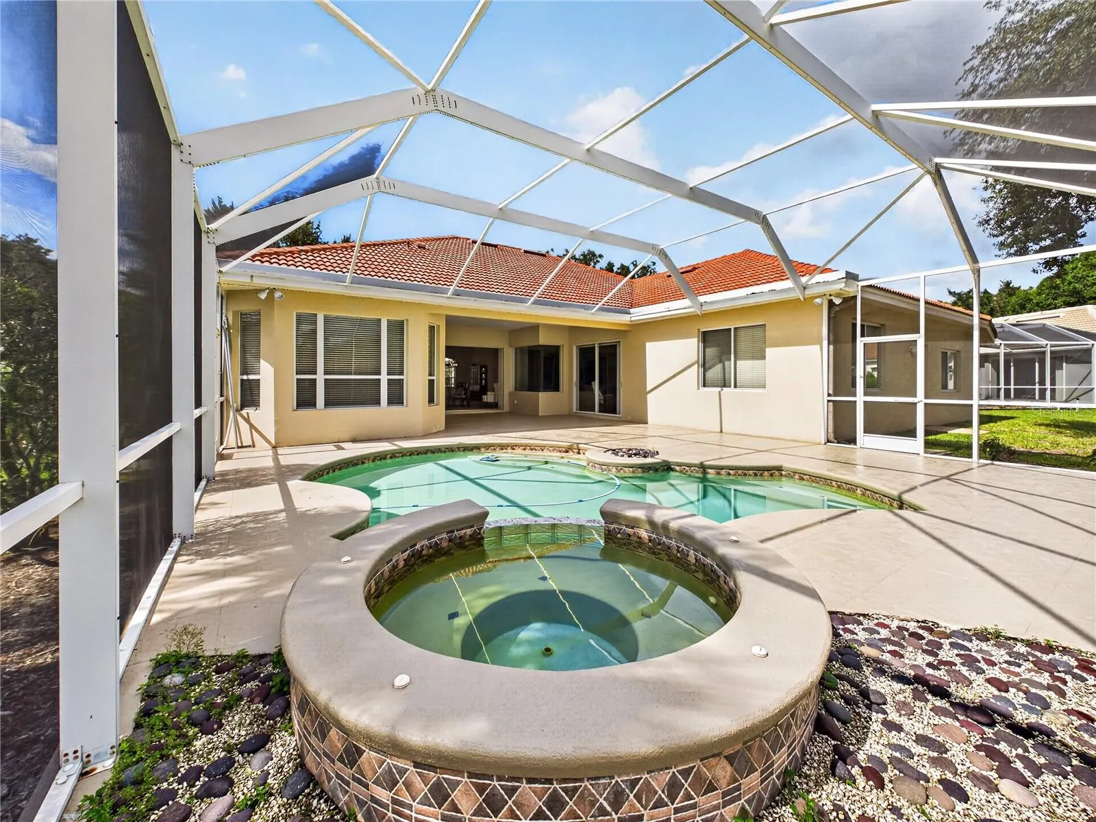 10207 ESTUARY DR