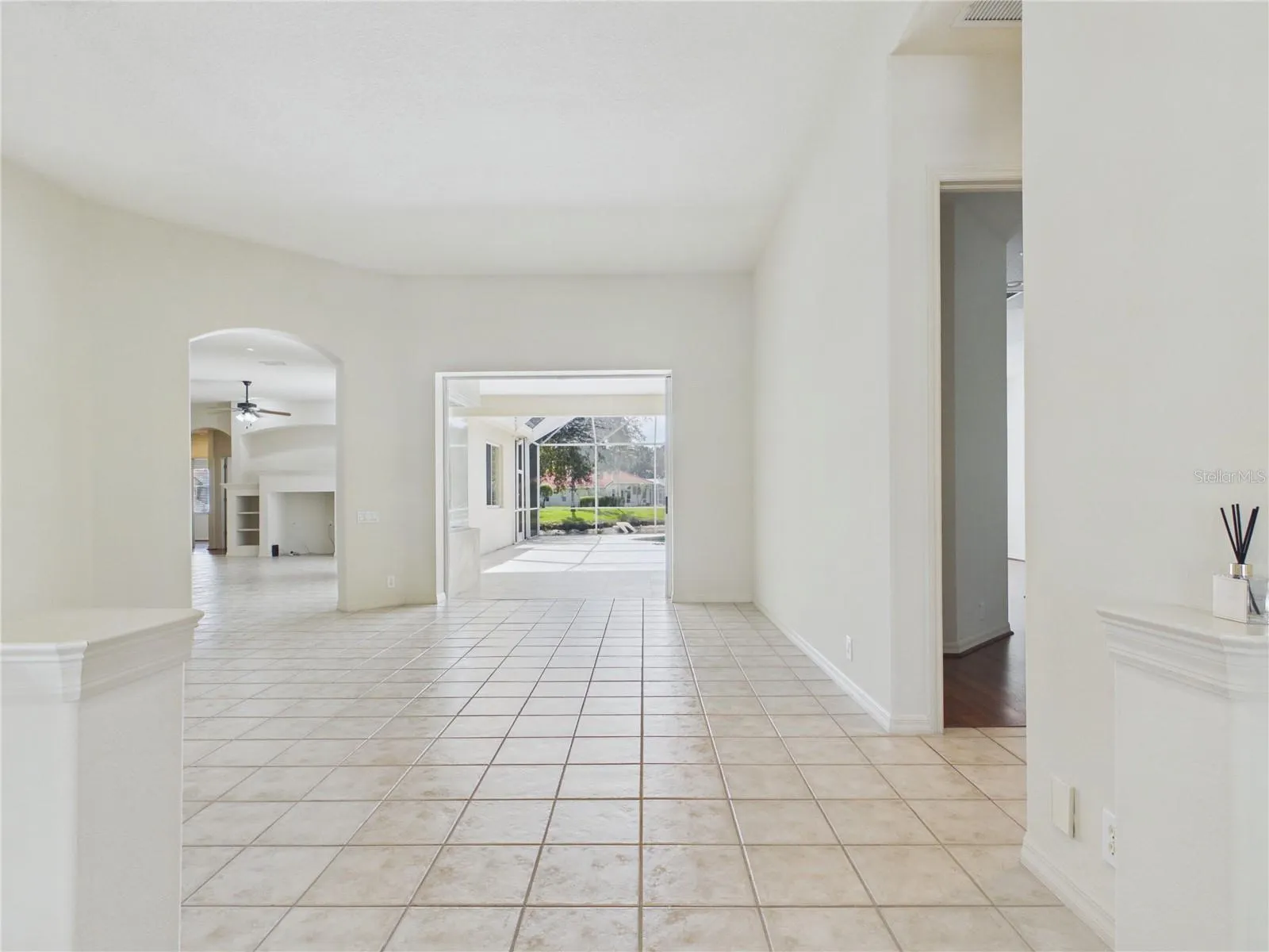 10207 ESTUARY DR
