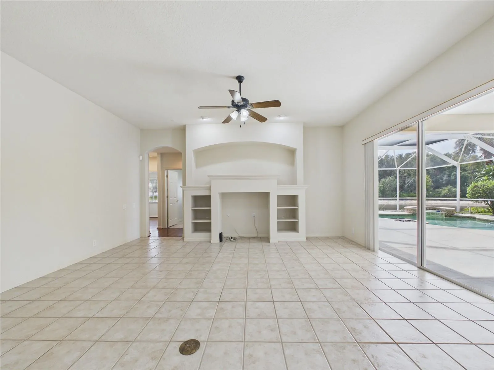 10207 ESTUARY DR