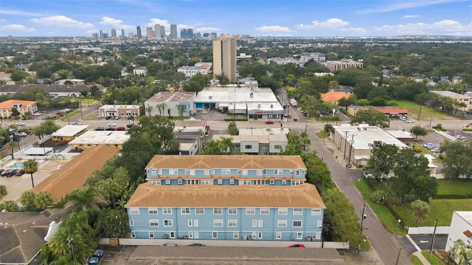 3111 W DE LEON ST #9 #9