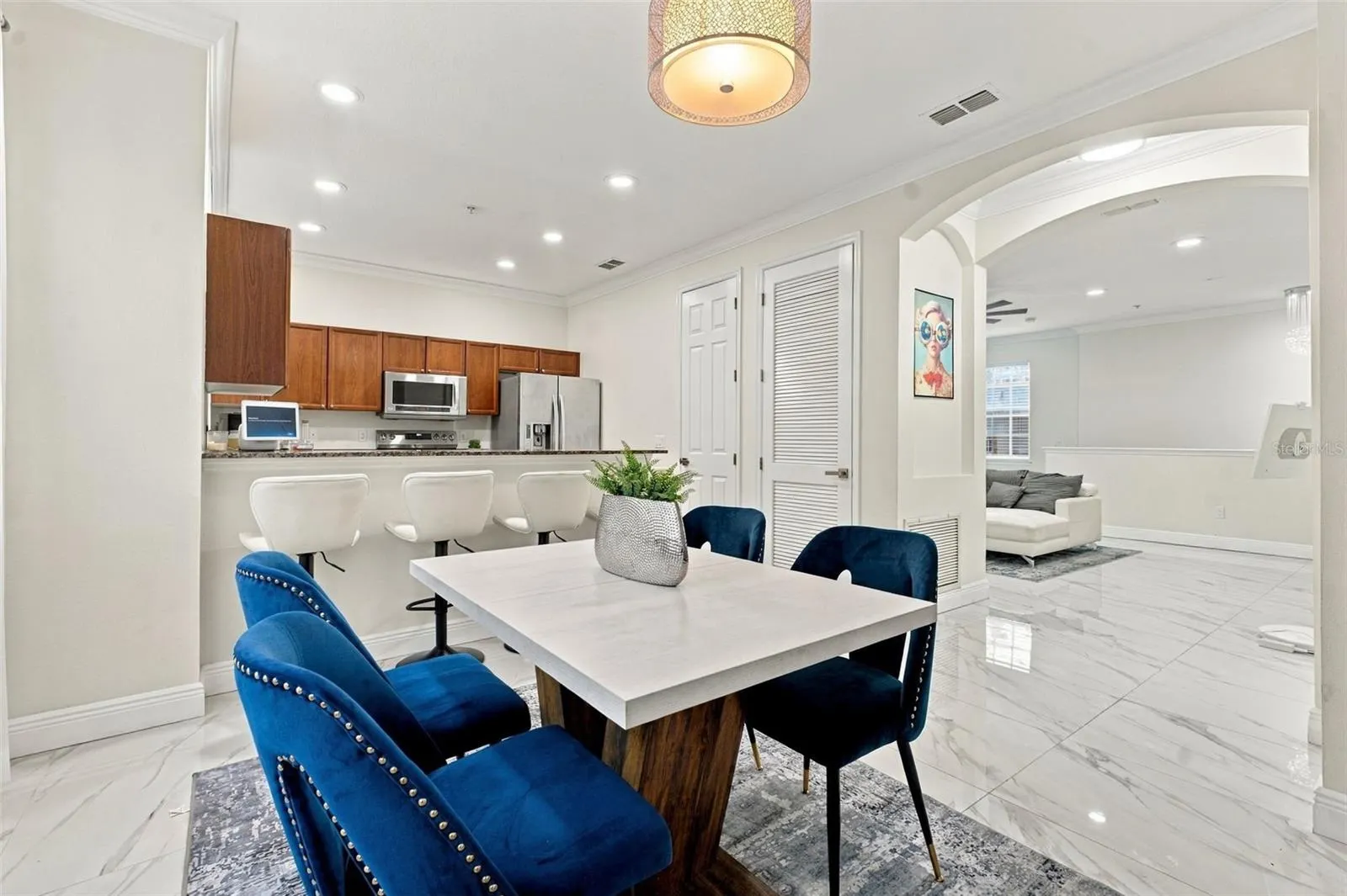 3111 W DE LEON ST #9 #9