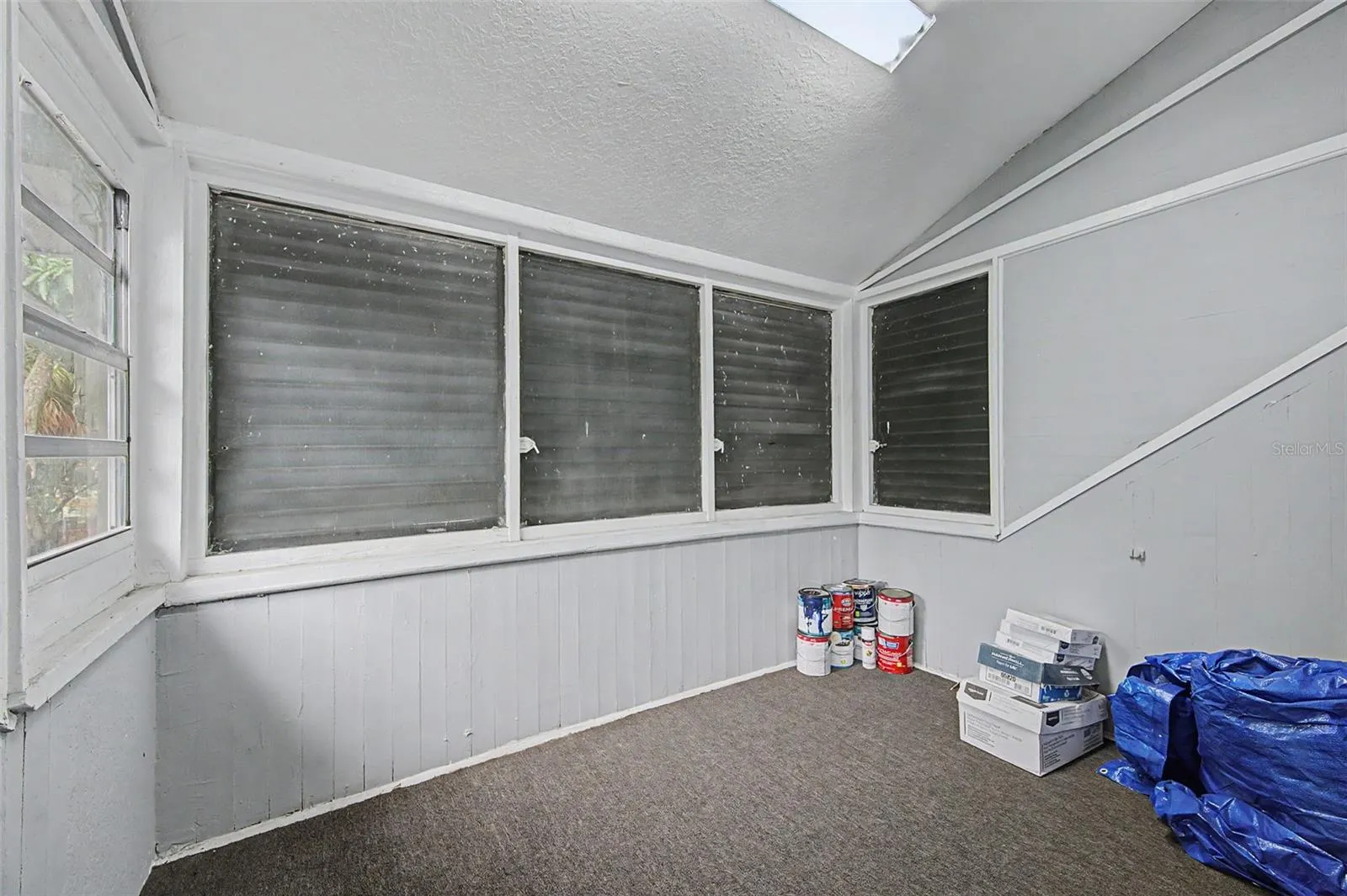 2019 MANATEE AVE W