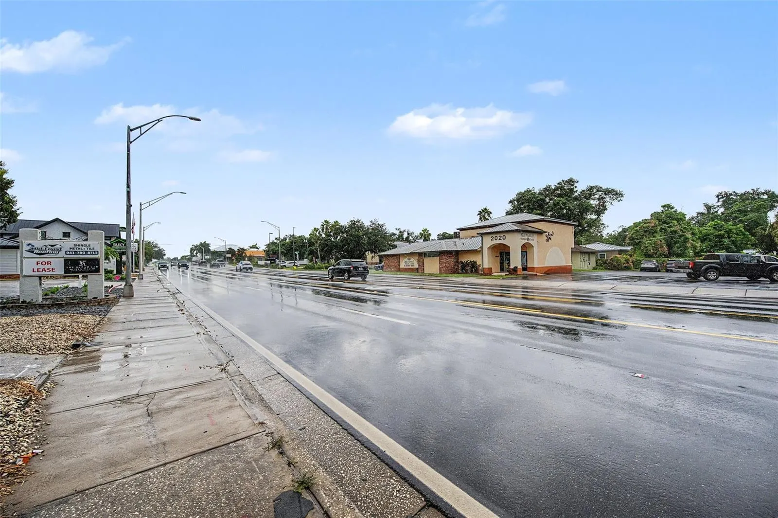 2019 MANATEE AVE W