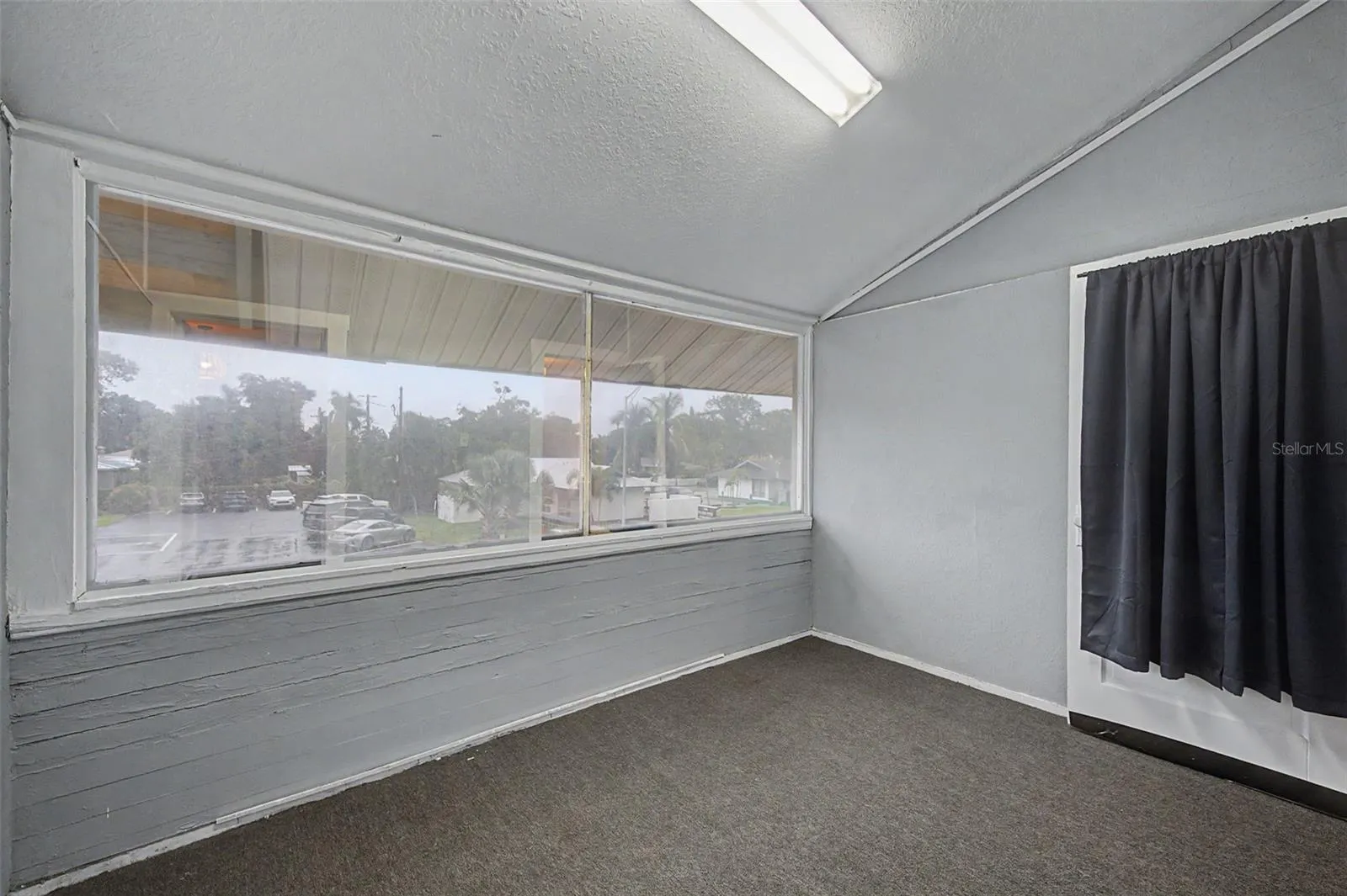 2019 MANATEE AVE W