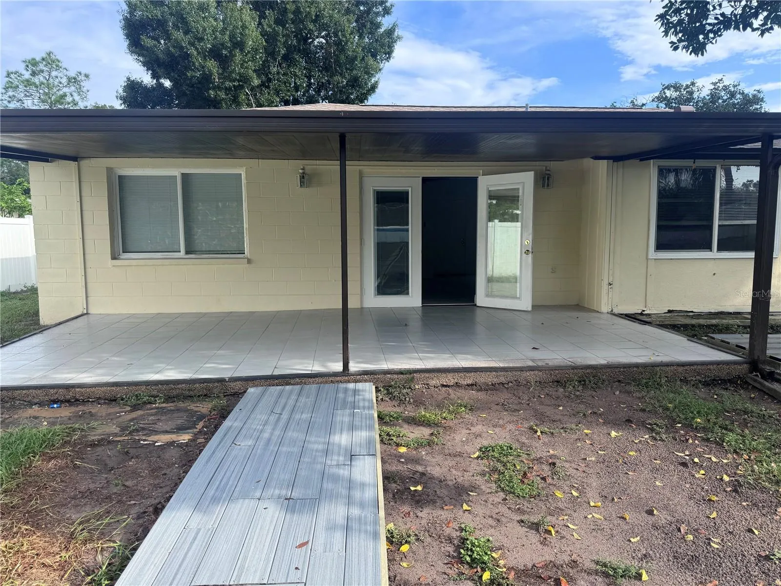 5208 CARROLLWOOD MEADOWS DR