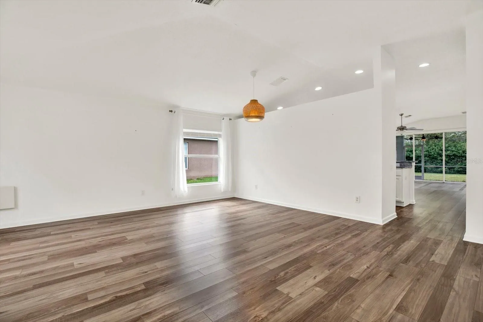 5809 100TH AVE