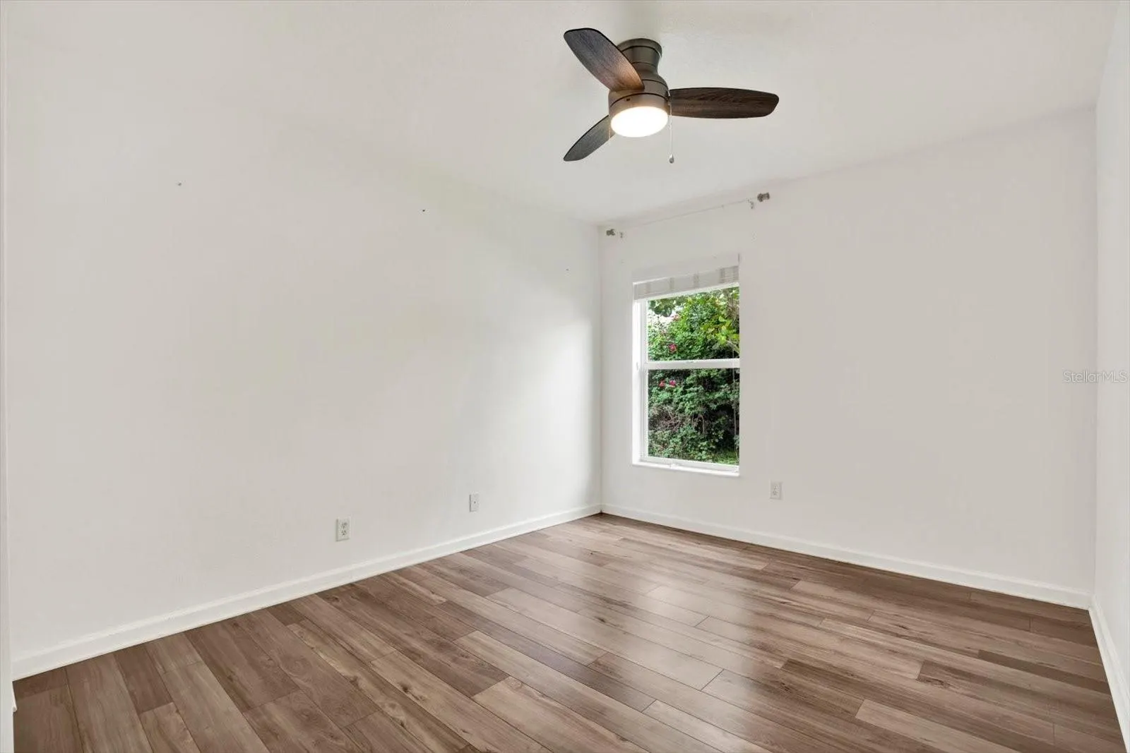 5809 100TH AVE