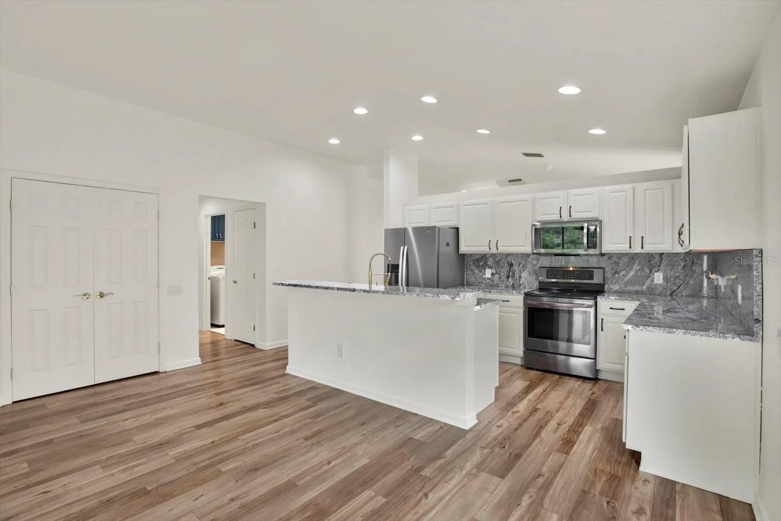 5809 100TH AVE