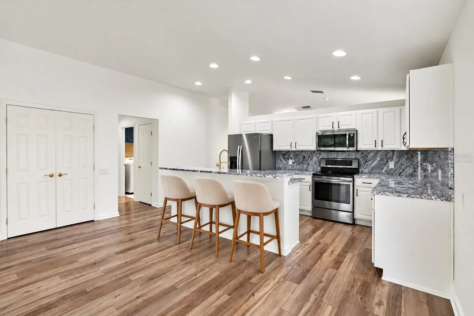 5809 100TH AVE