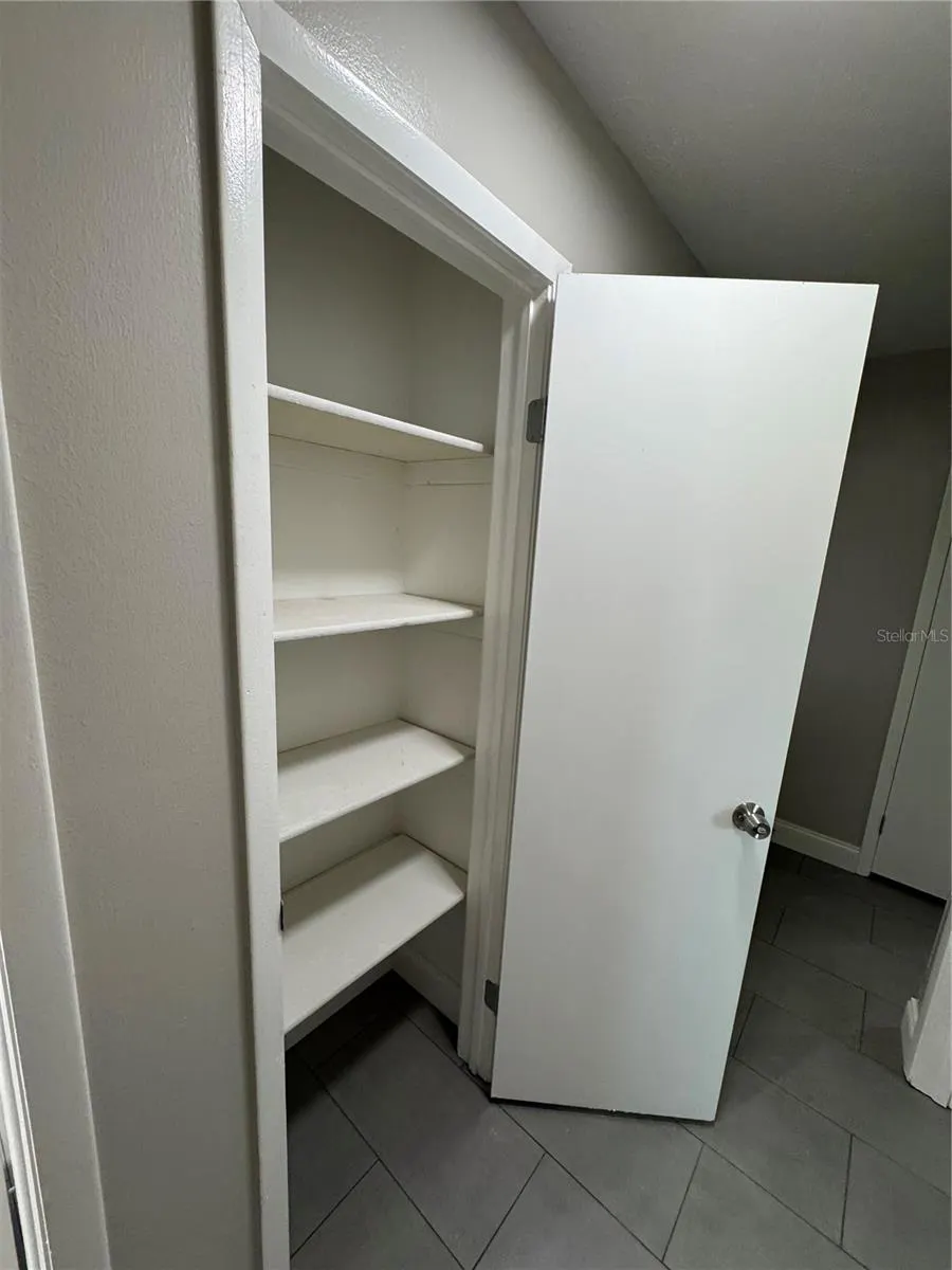 609 AVOCADO DR