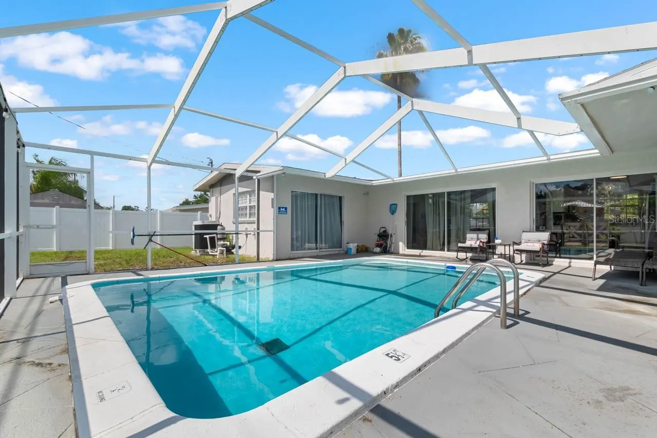 500 FLORIDA CIR S