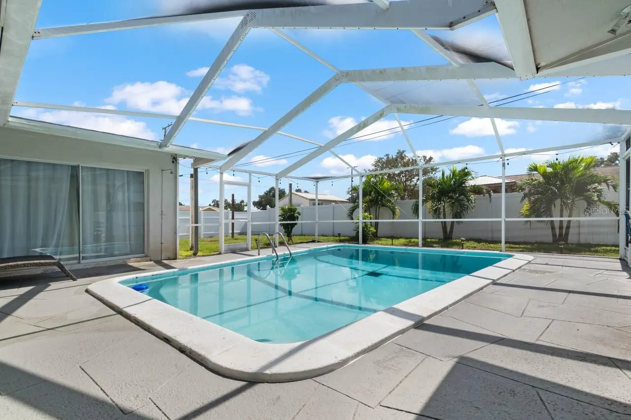 500 FLORIDA CIR S