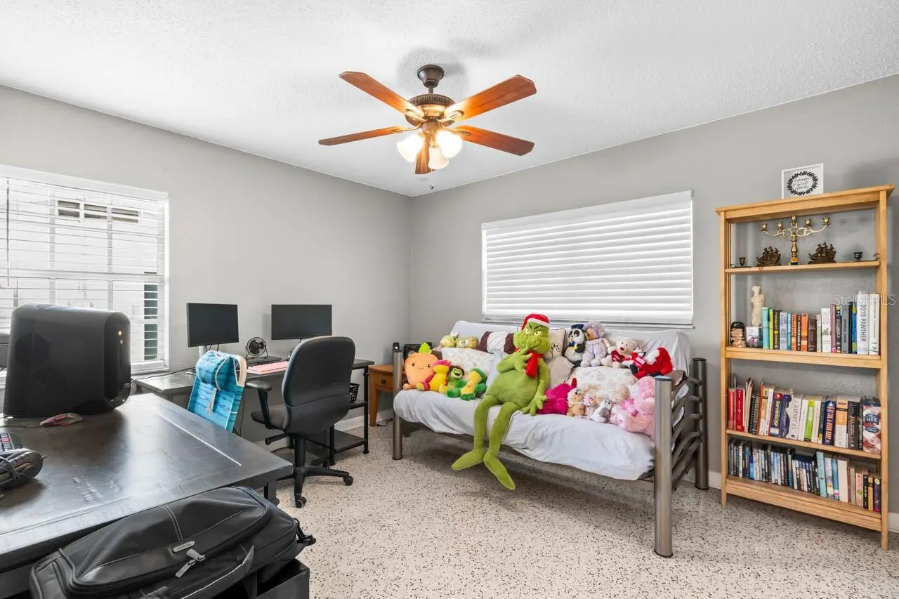 500 FLORIDA CIR S