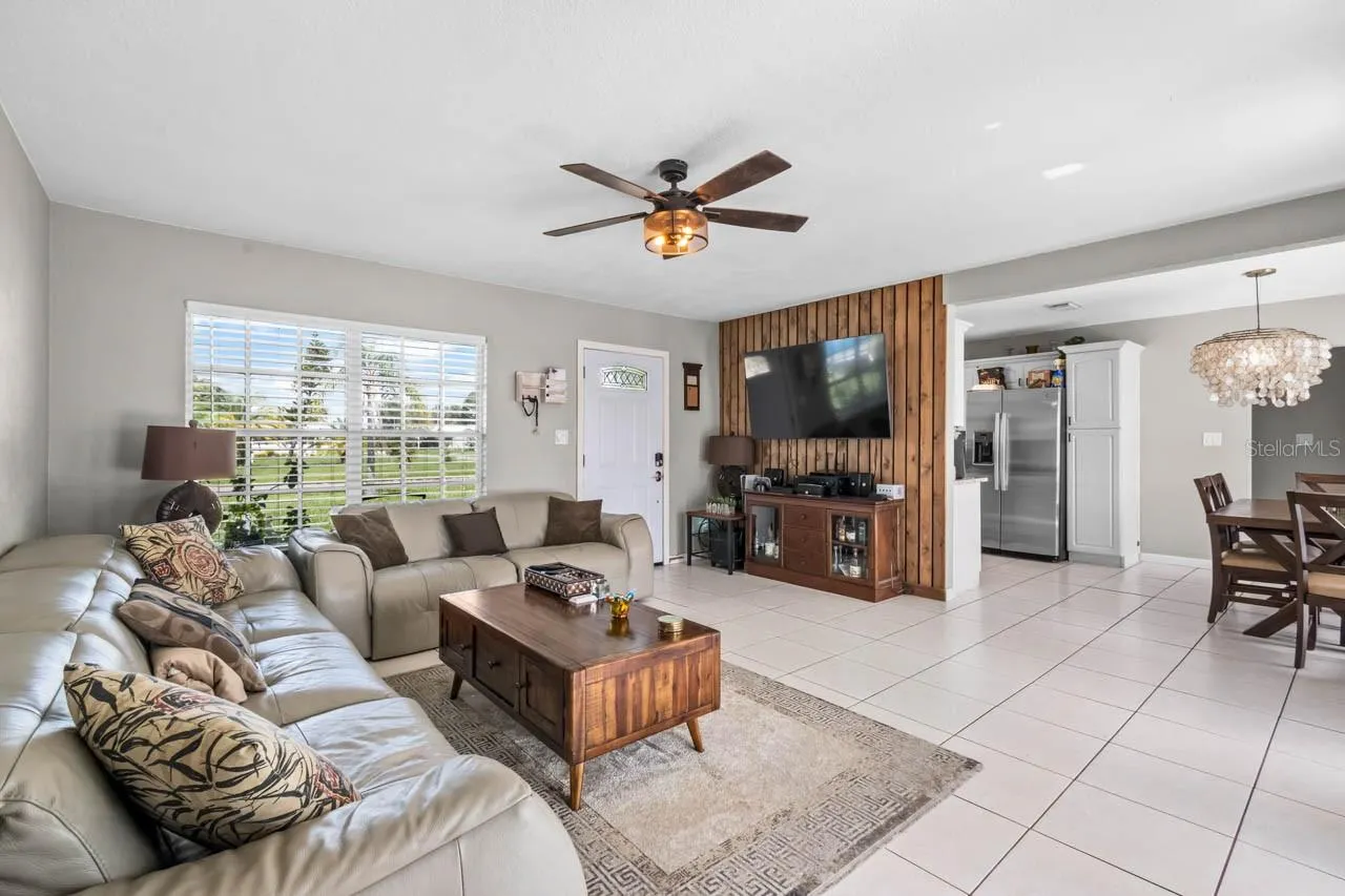 500 FLORIDA CIR S
