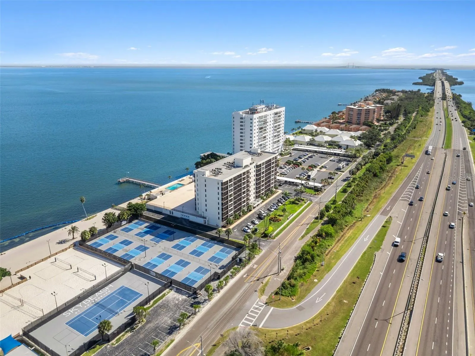 7100 SUNSHINE SKYWAY LN S #901 #901