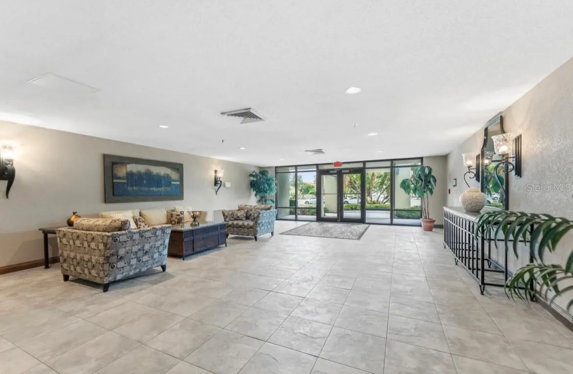 2333 FEATHER SOUND DR #A106 #A106