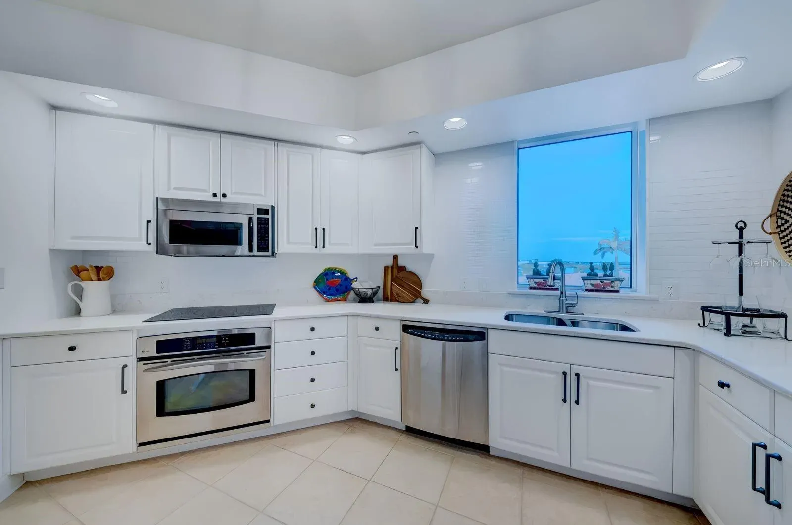 521 MANDALAY AVE #505 #505