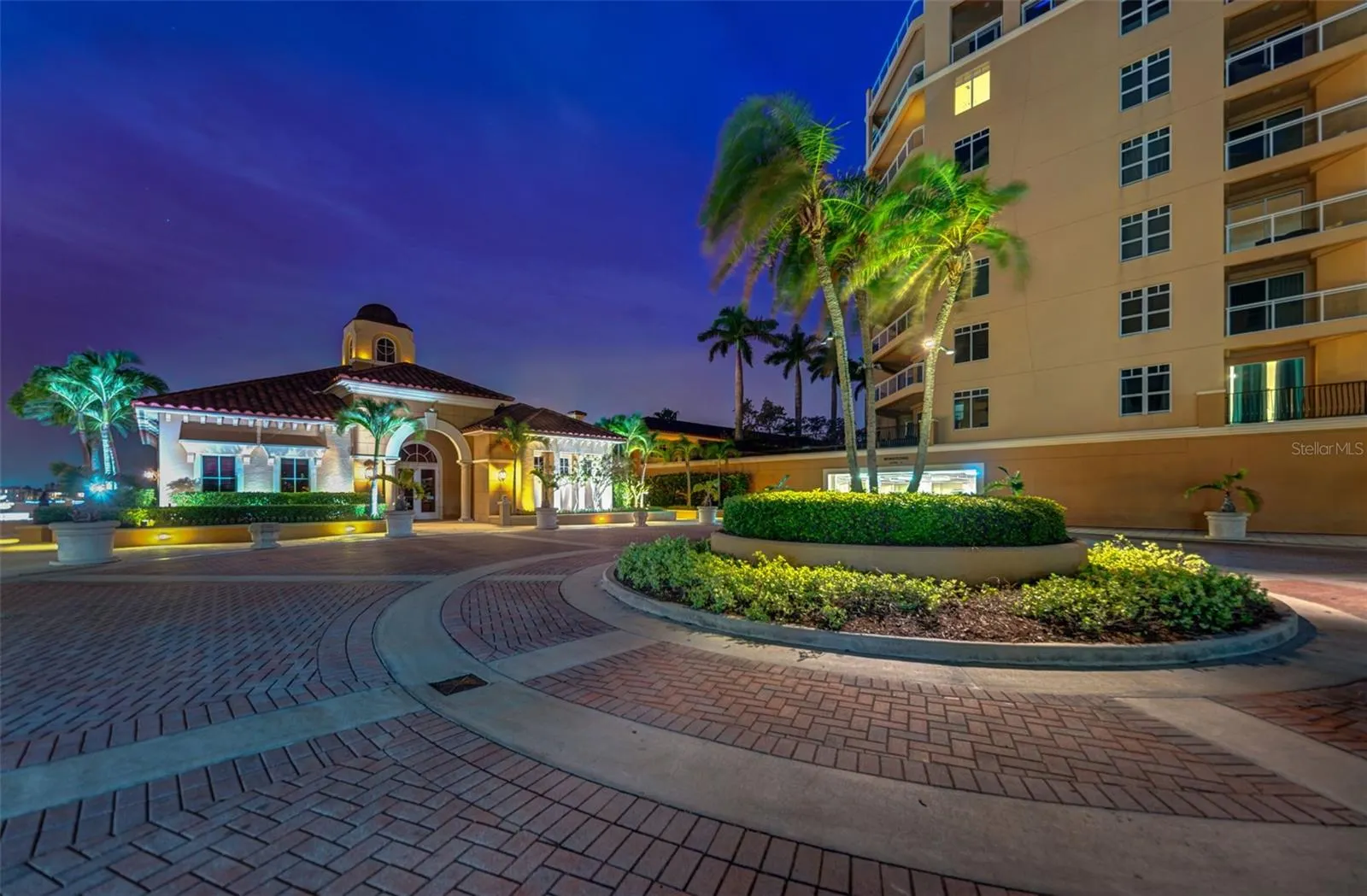 521 MANDALAY AVE #505 #505