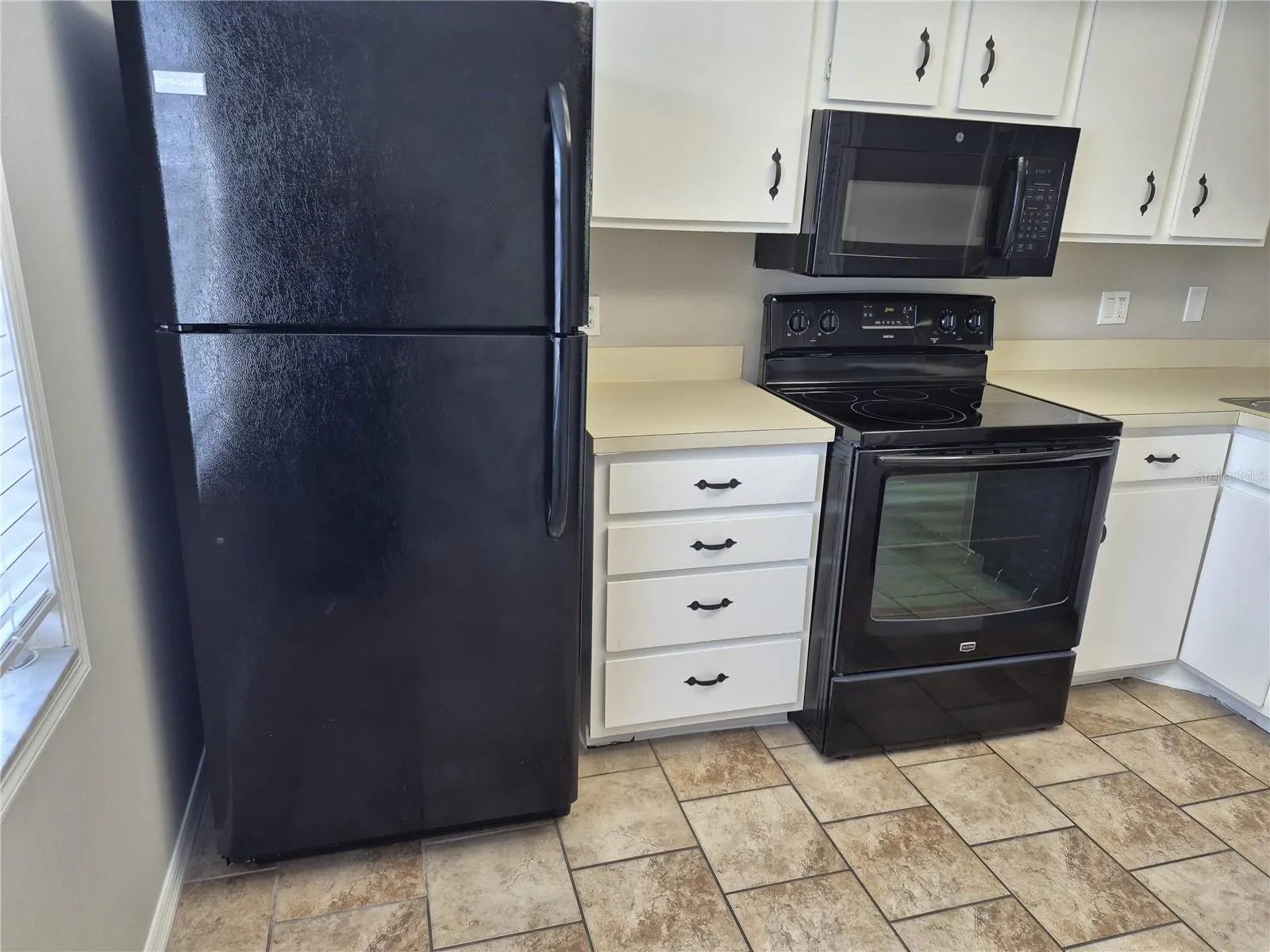 305 MEADOW LN #305 #305