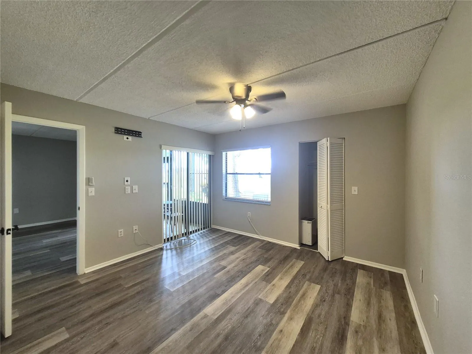 305 MEADOW LN #305 #305