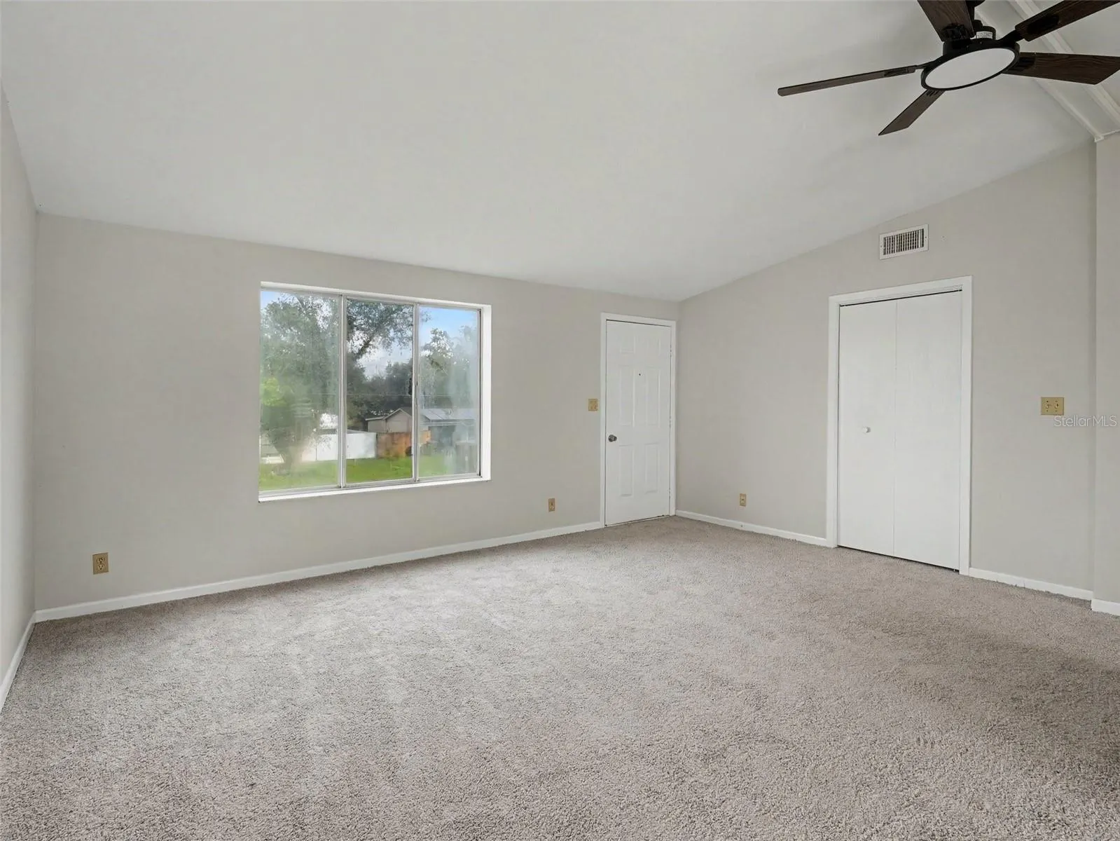 6306 FLORIDA CIR E