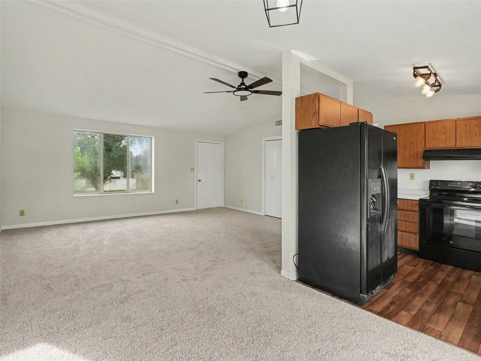 6306 FLORIDA CIR E