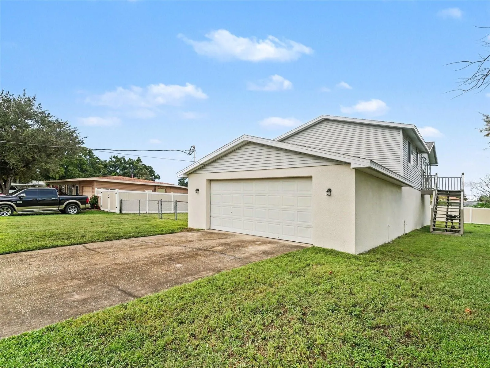 6306 FLORIDA CIR E