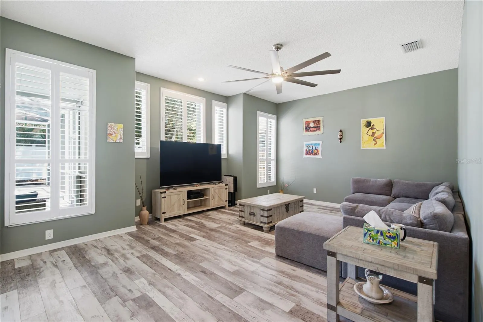 1187 BLACKRUSH DR