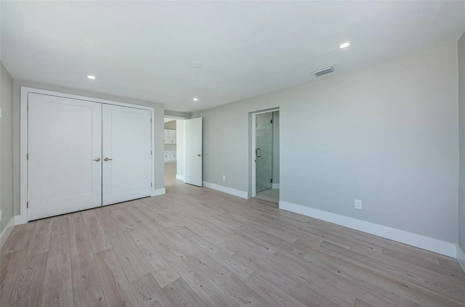 416 55TH AVE