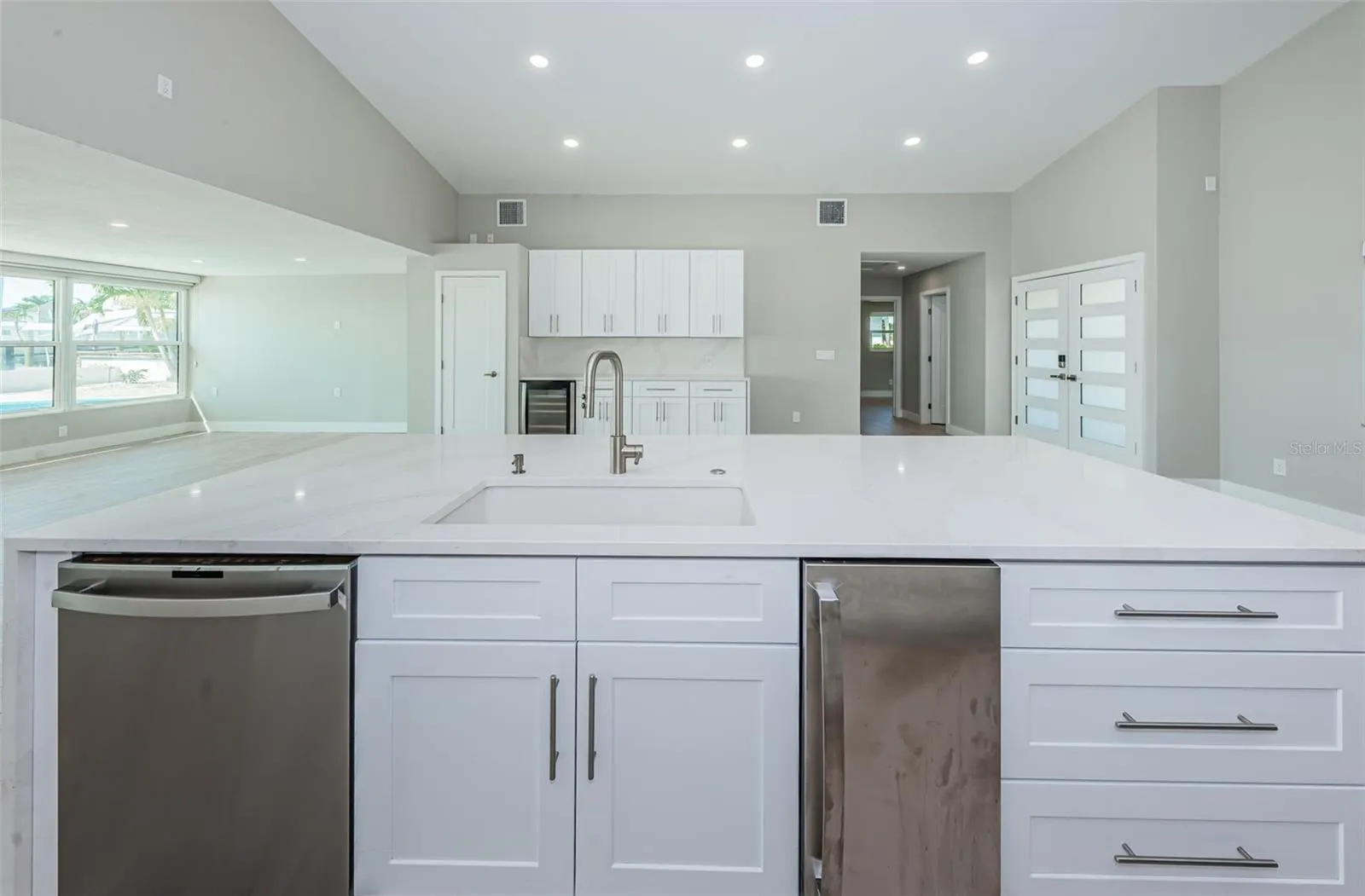 416 55TH AVE