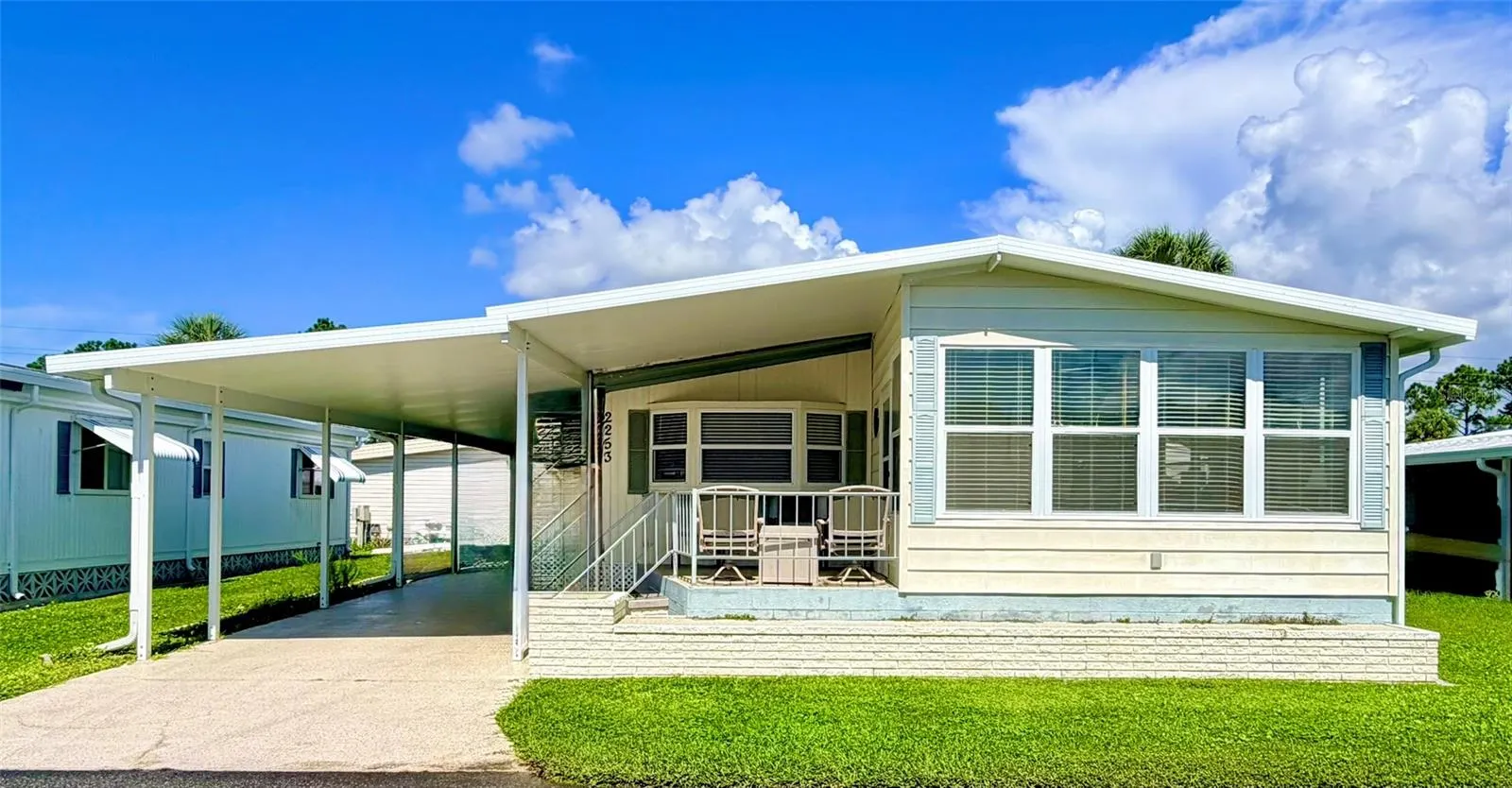 2253 PIAZZA DR