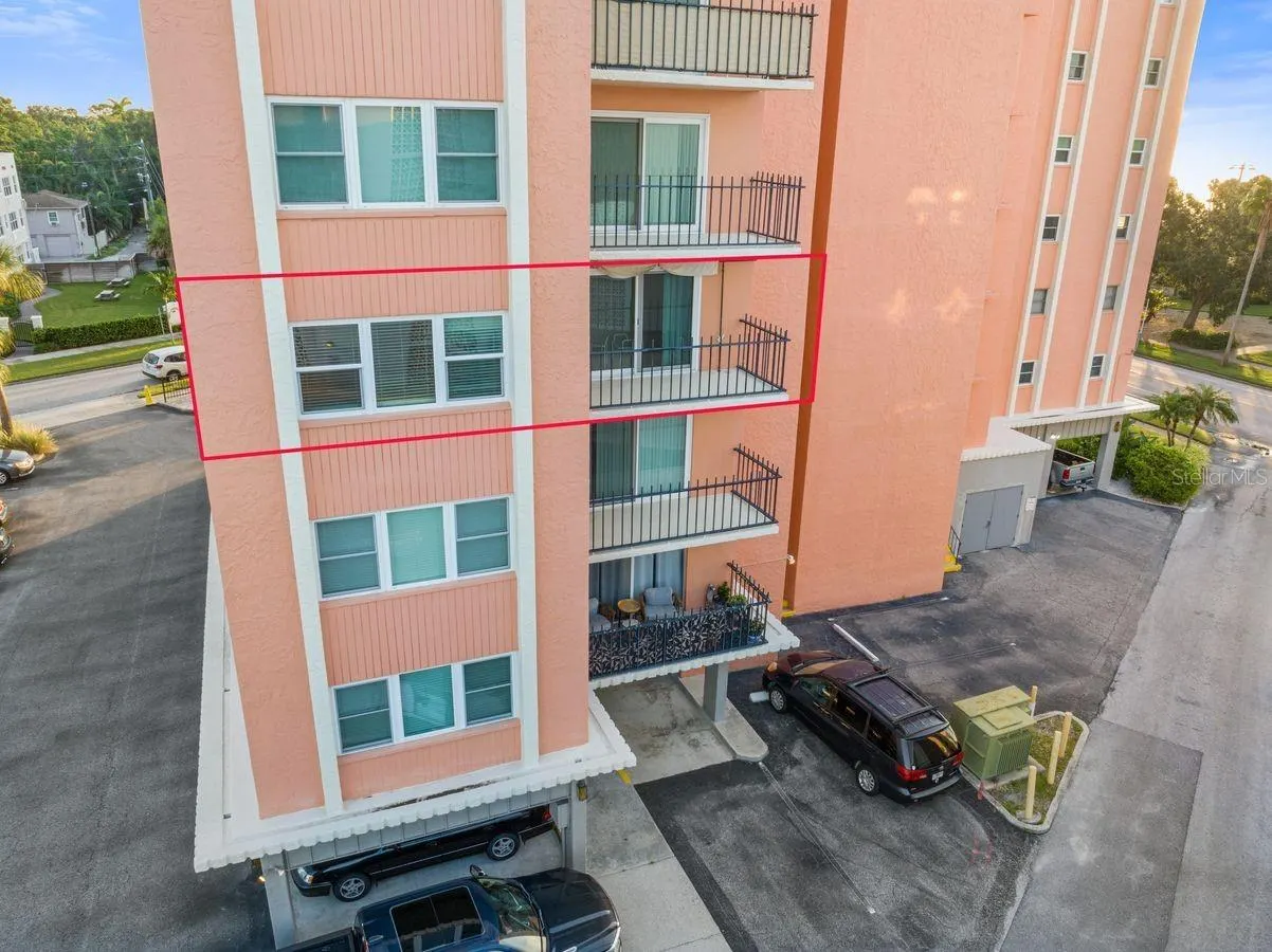 1120 N SHORE DR NE #405 #405