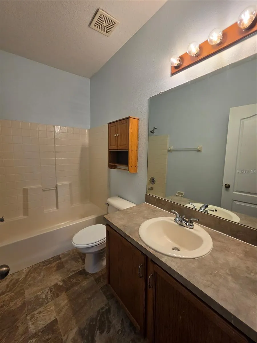 12226 FOXMOOR PEAK DR