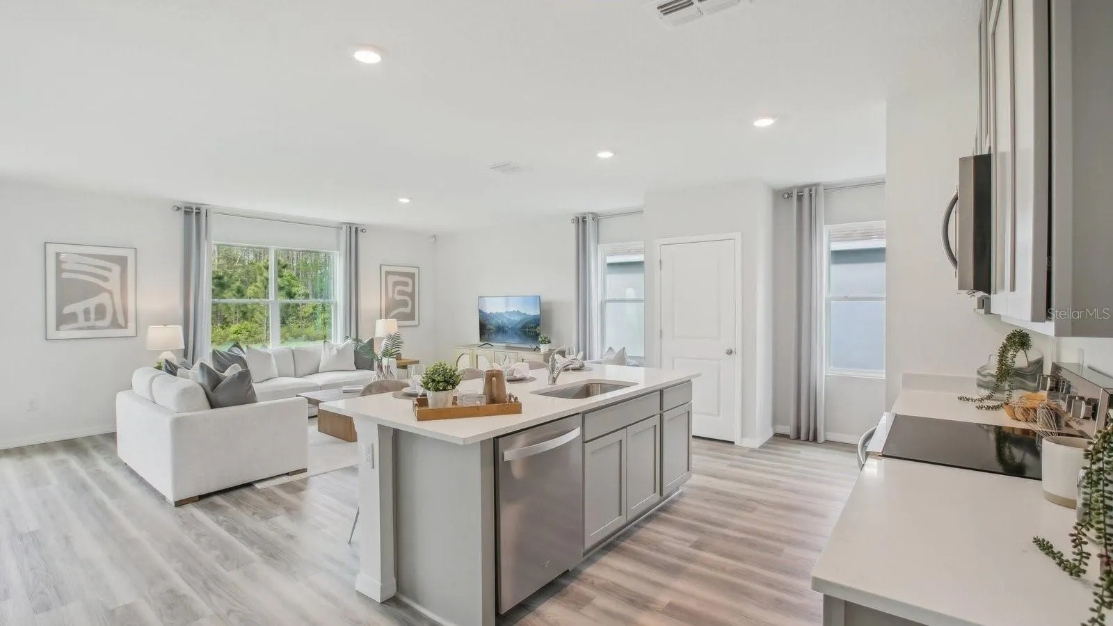 4616 HIDDEN FARM DR