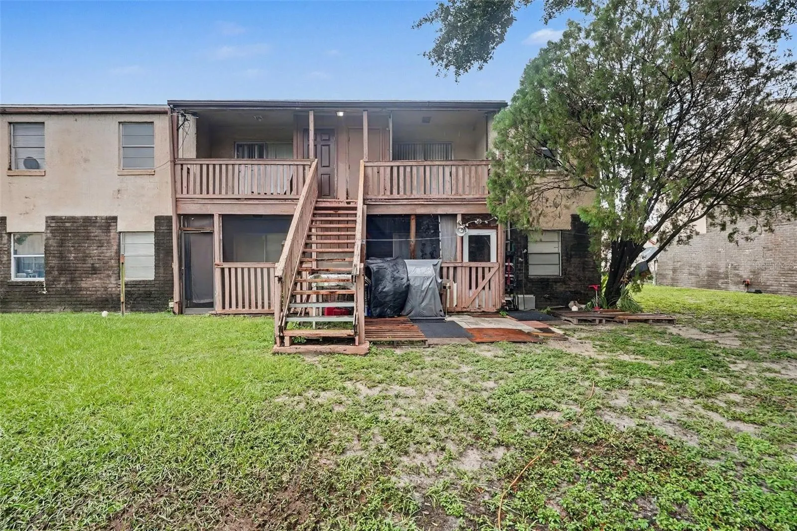 305 E WELLINGTON CT #64 #64