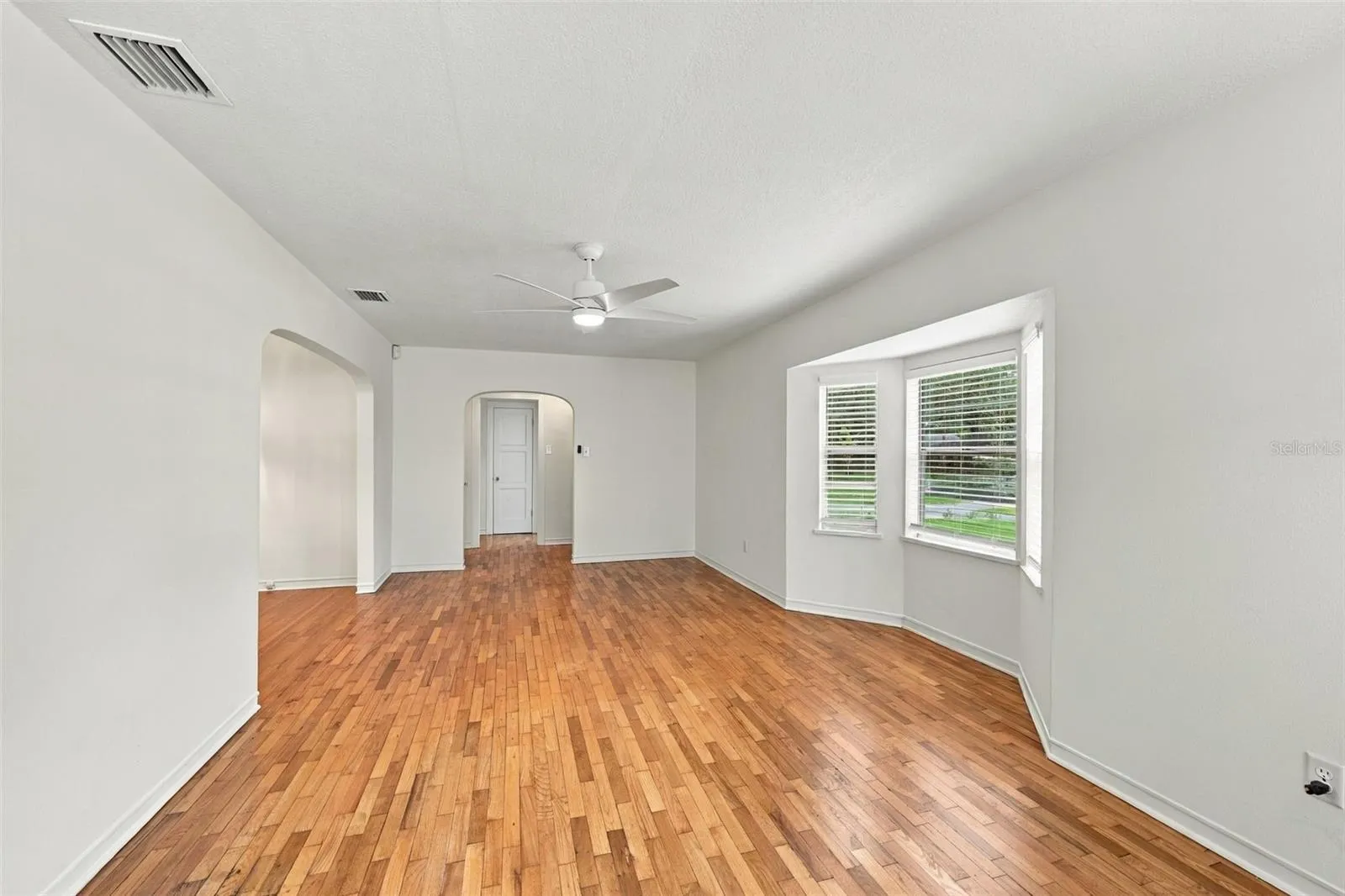 212 S BRADFORD AVE