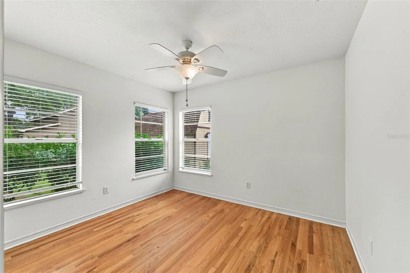 212 S BRADFORD AVE