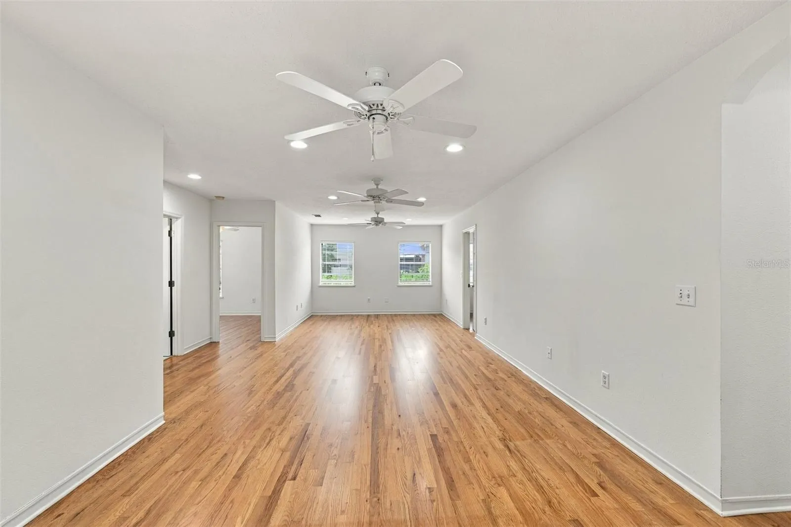 212 S BRADFORD AVE