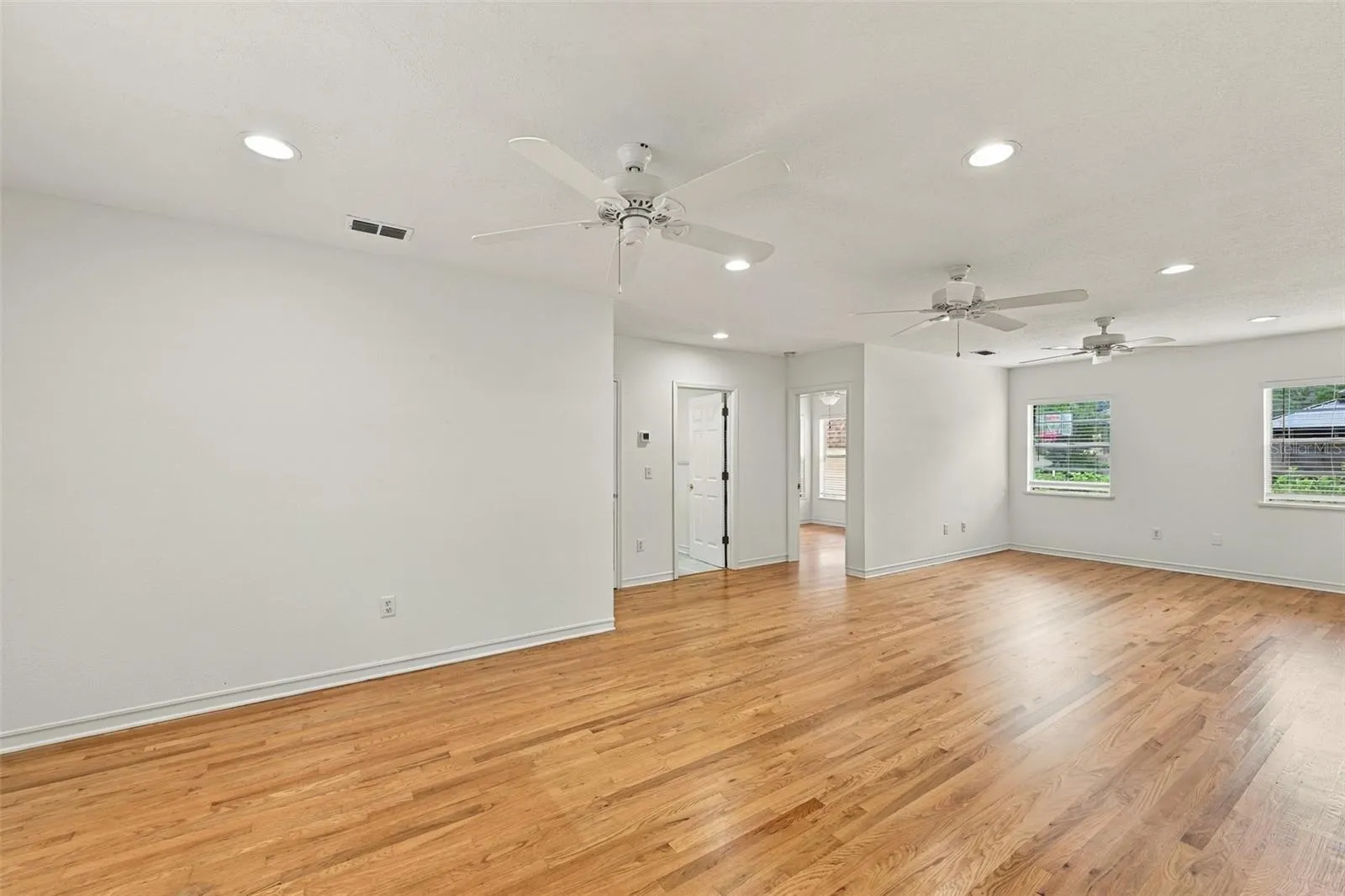 212 S BRADFORD AVE