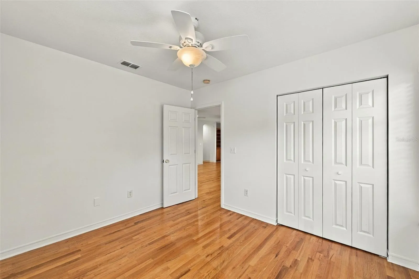 212 S BRADFORD AVE