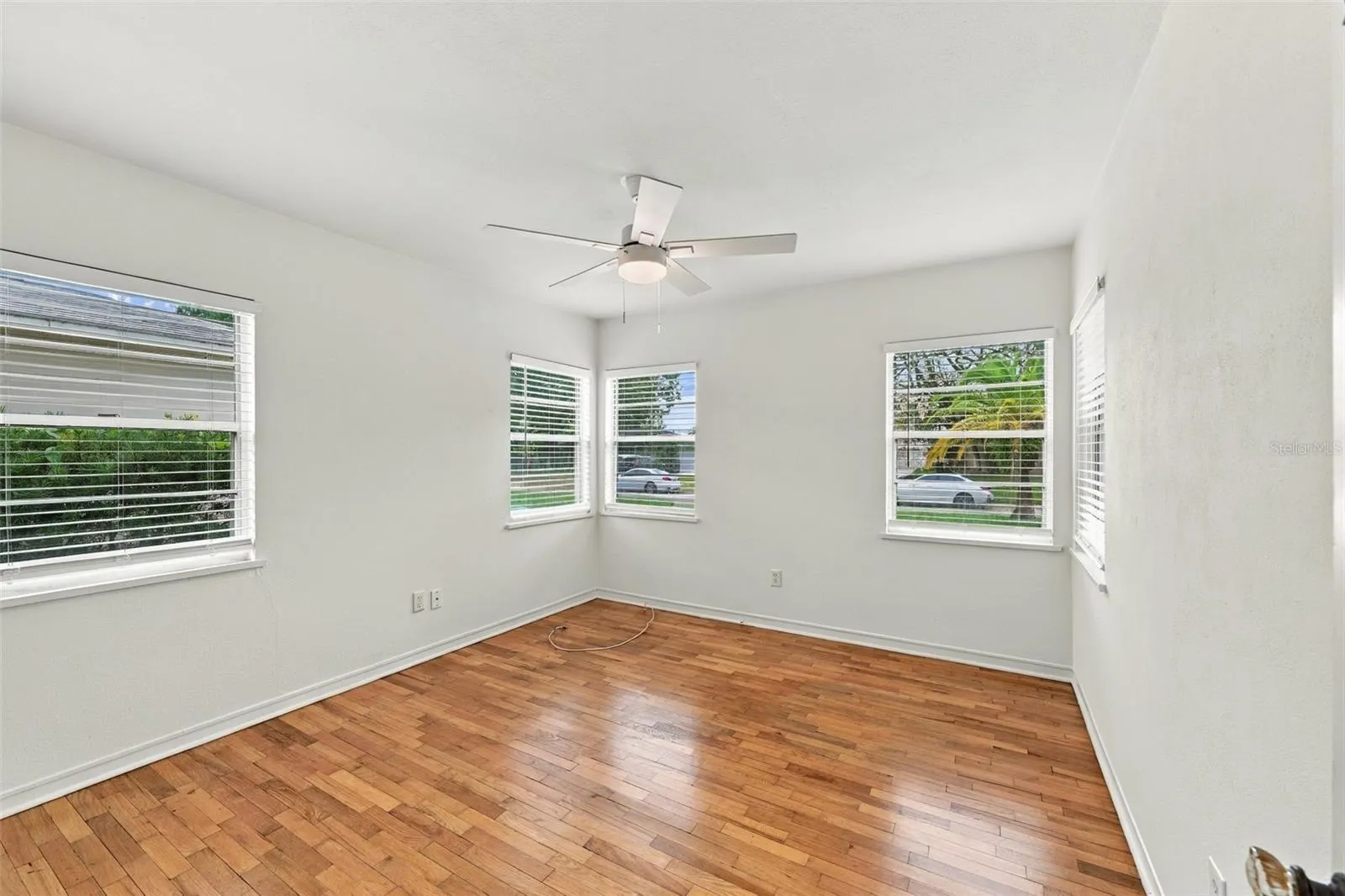 212 S BRADFORD AVE