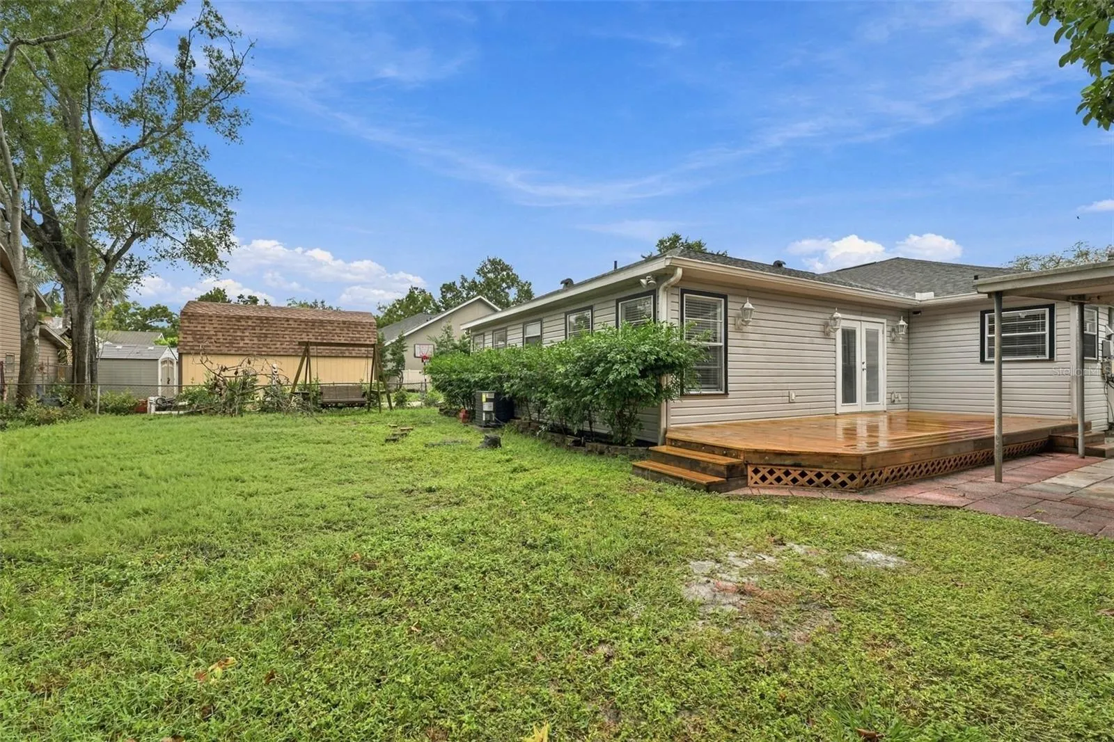 212 S BRADFORD AVE