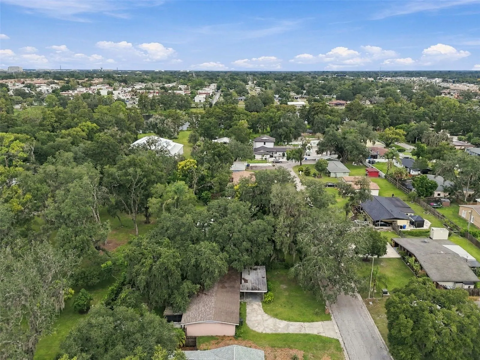 8010 SHARON DR