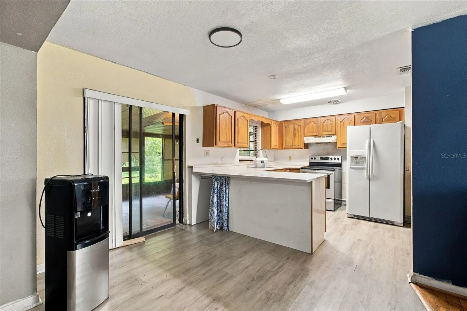 8010 SHARON DR