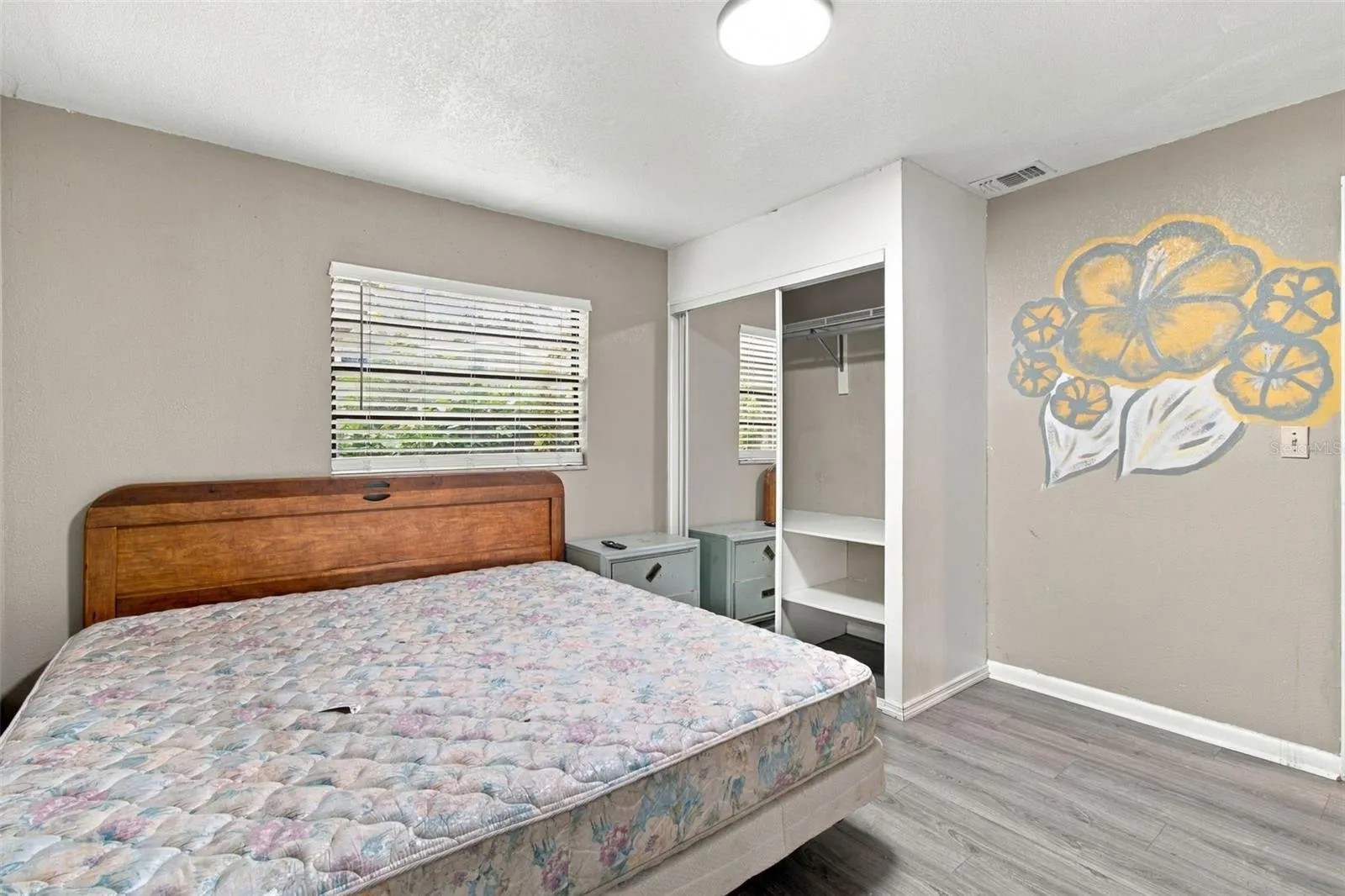 8010 SHARON DR